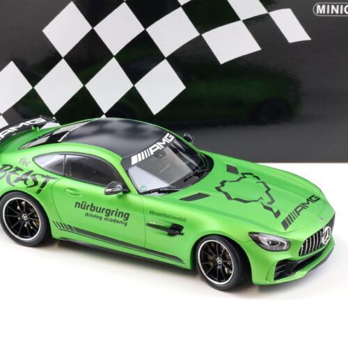 1:18 Minichamps Mercedes AMG GT-R 2017 RINGTAXI Nürburgring the Beast green