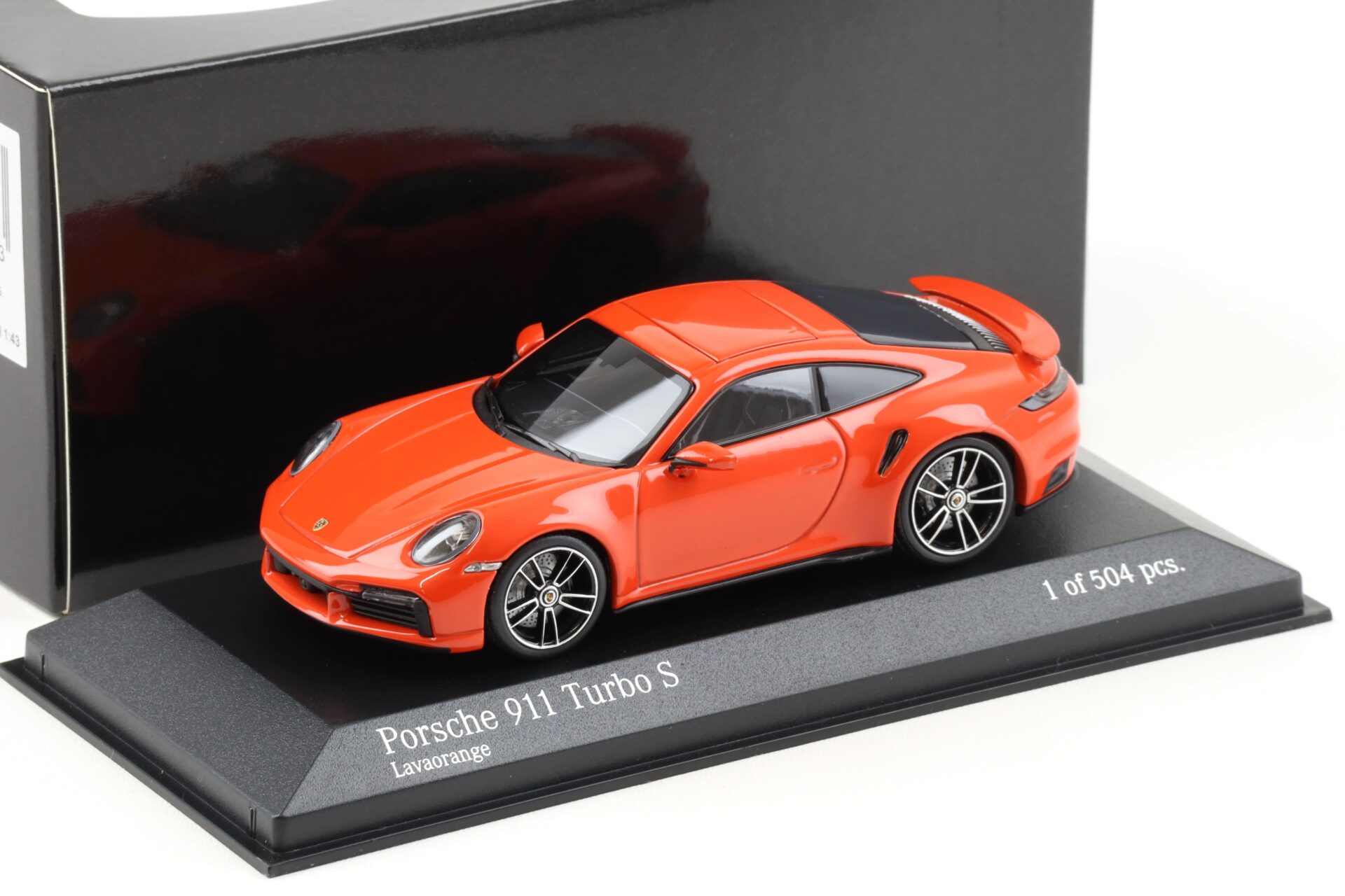 1:43 Minichamps Porsche 911 992 Turbo S Coupe 2020 Lava orange
