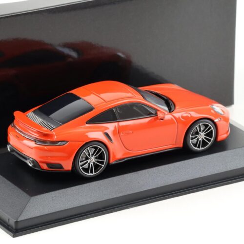 1:43 Minichamps Porsche 911 992 Turbo S Coupe 2020 Lava orange