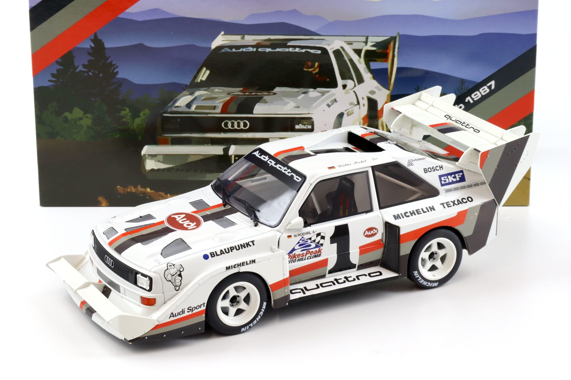 1:18 WERK83 Audi Sport Quattro S1 E2 Winner Pikes Peak 1987 Walter Röhrl #1 Collectors Box