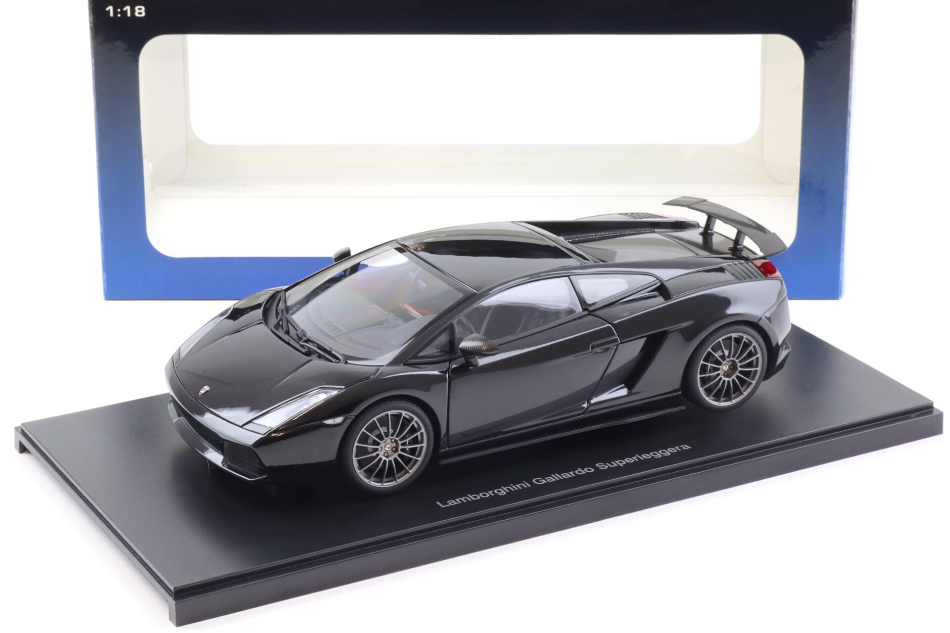 ID 96314 orig.jpg 1:18 AUTOart Lamborghini Gallardo Superleggera Nero Noctis/ metallic black 74582