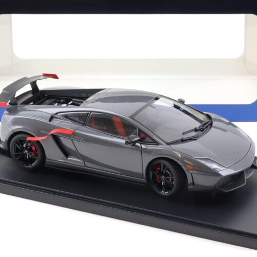 1:18 AUTOart Lamborghini Gallardo LP570 Supertrofeo Stradale Grigio Telesto/ grey 74692