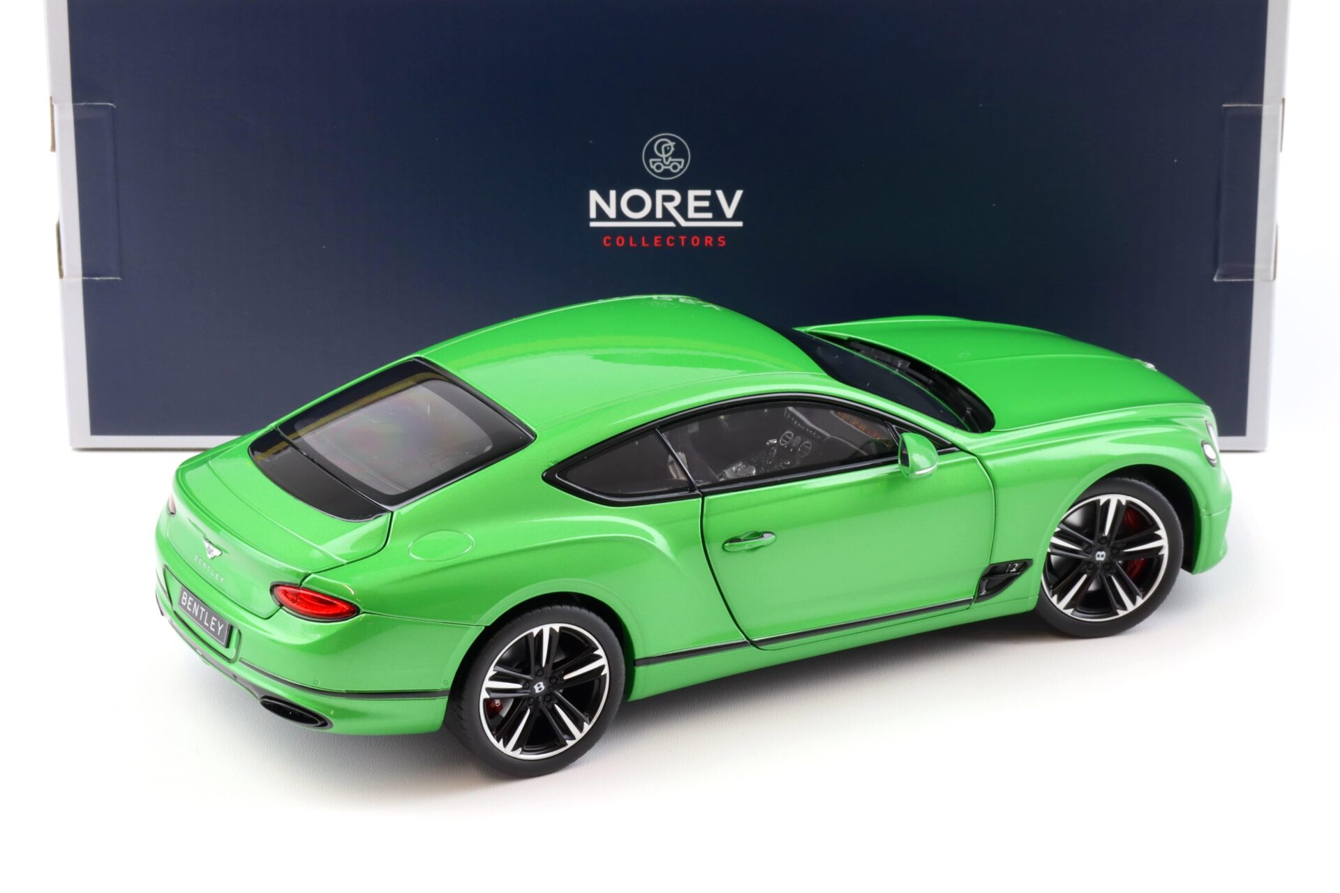 1:18 Norev Bentley Continental GT Coupe 2018 Apple green