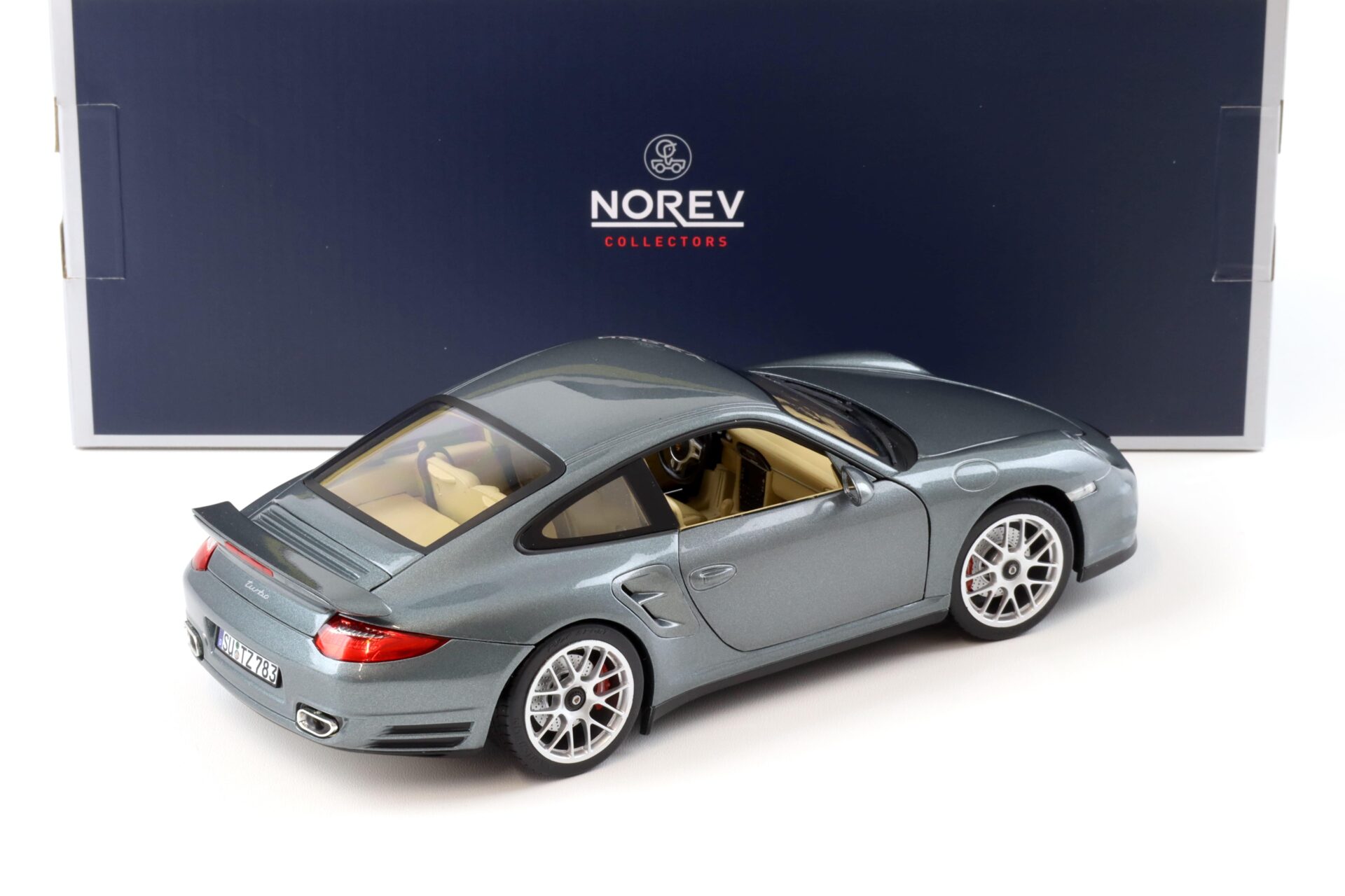 1:18 Norev Porsche 911 (997) Turbo Coupe grey metallic 2010