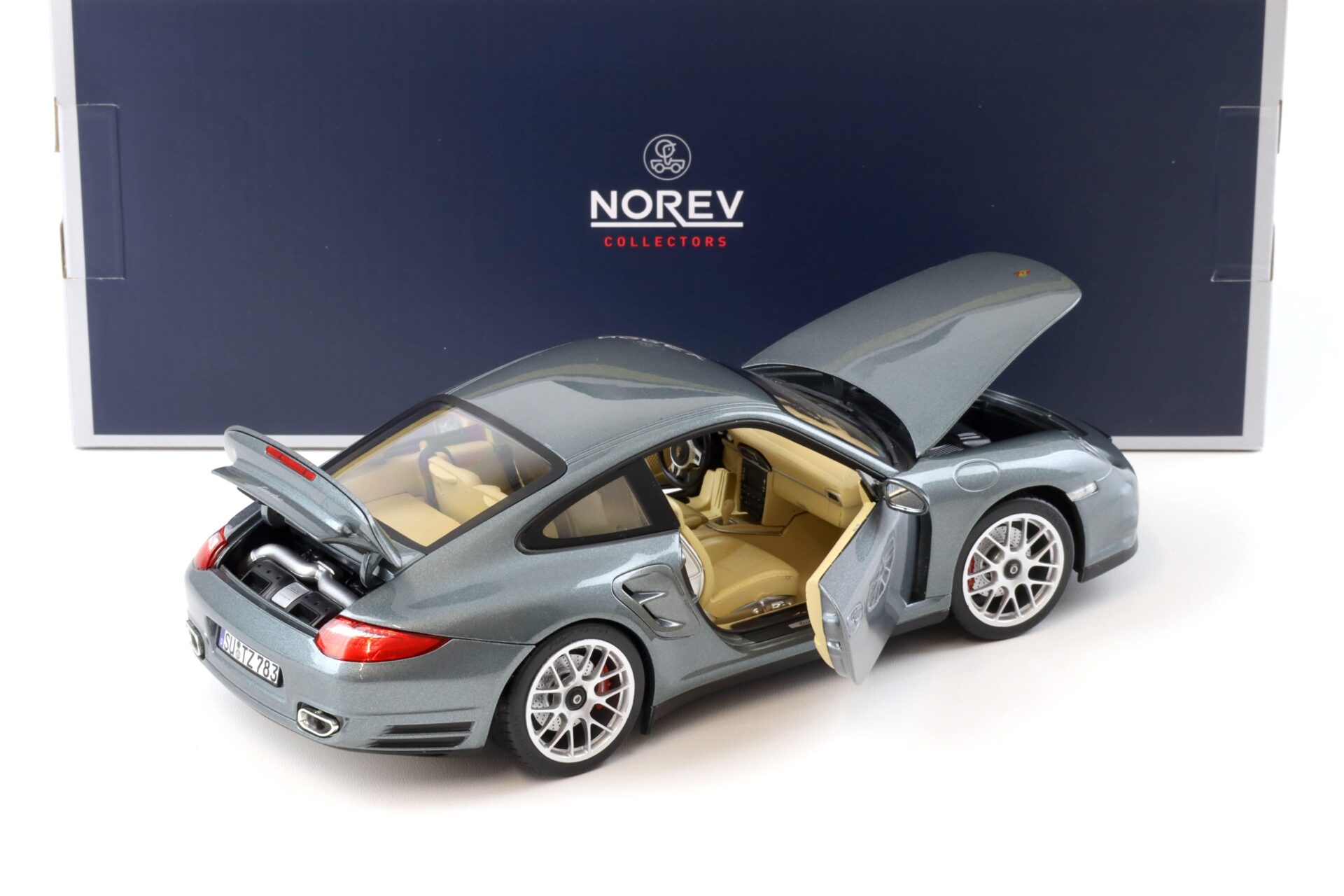 1:18 Norev Porsche 911 (997) Turbo Coupe grey metallic 2010
