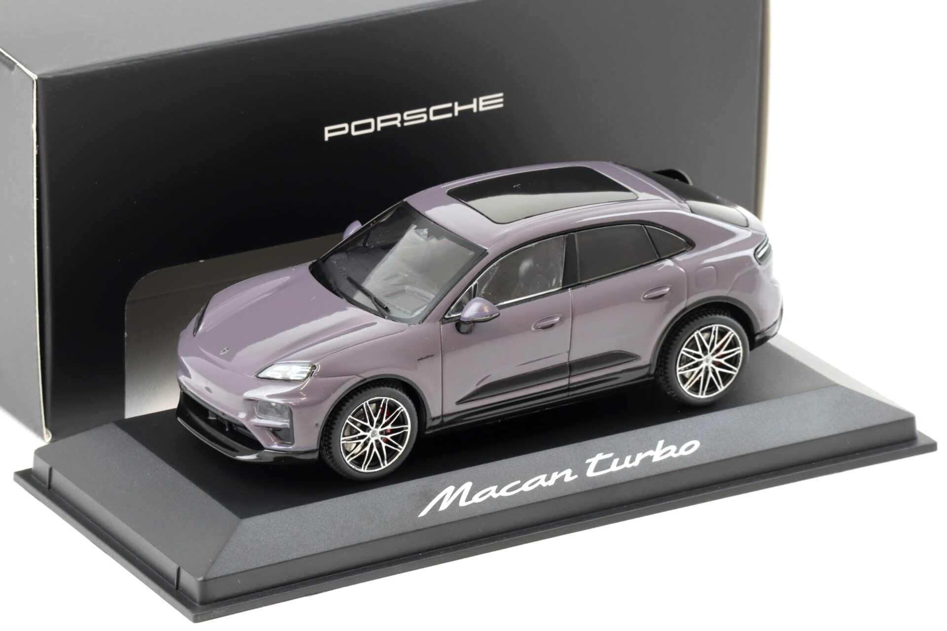 1:43 Solido Porsche Macan Turbo H2 Provence 2024 WAP DEALER