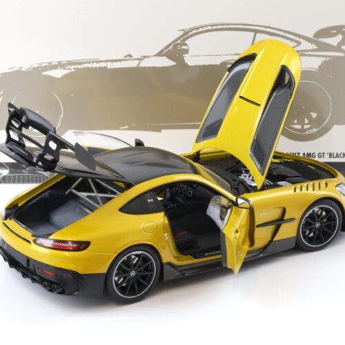 1:18 Minichamps Mercedes AMG GT Black Series 2021 Solarbeam yellow