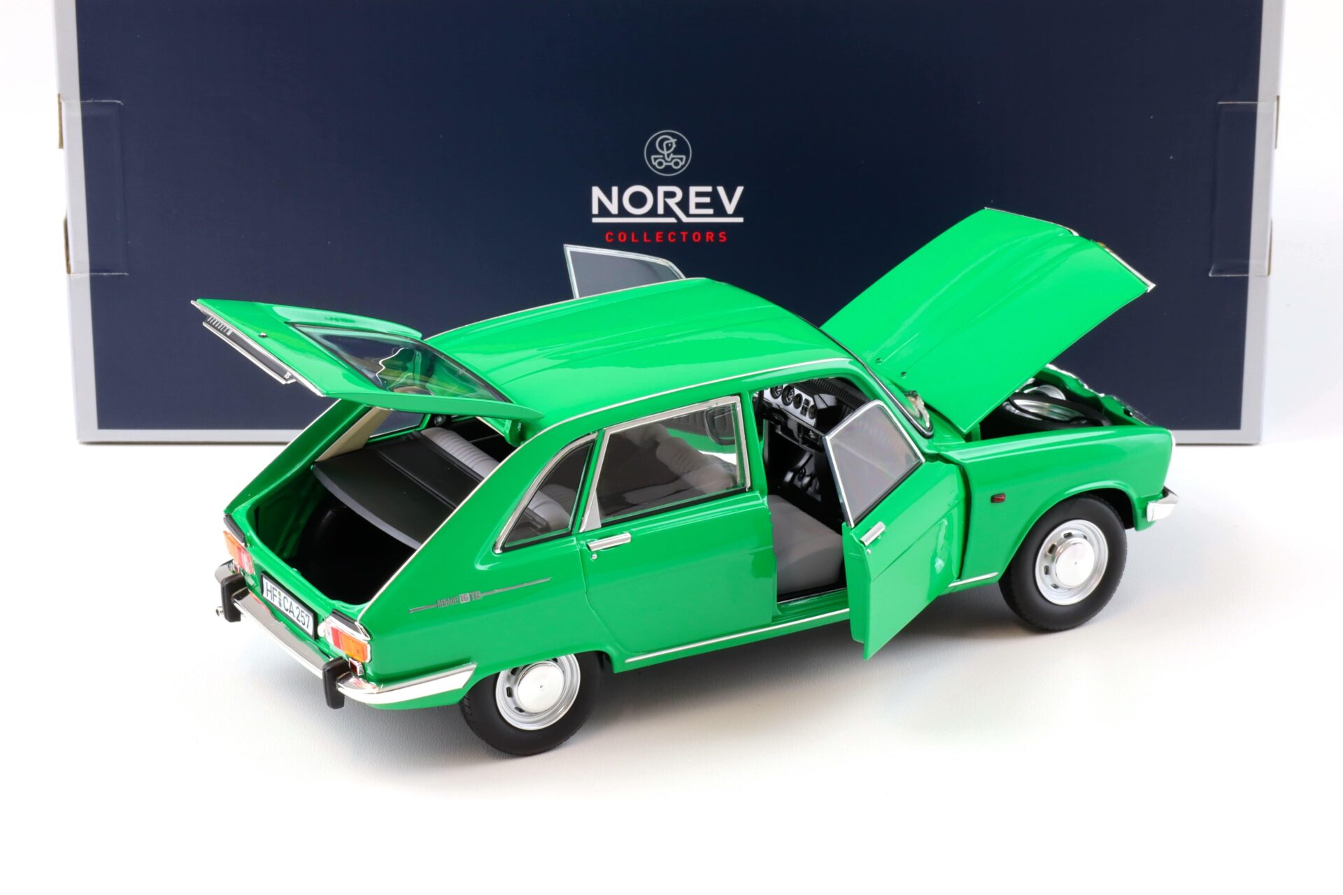 1:18 Norev Renault 16 TS 1971 green - Limited Edition 500 pcs.