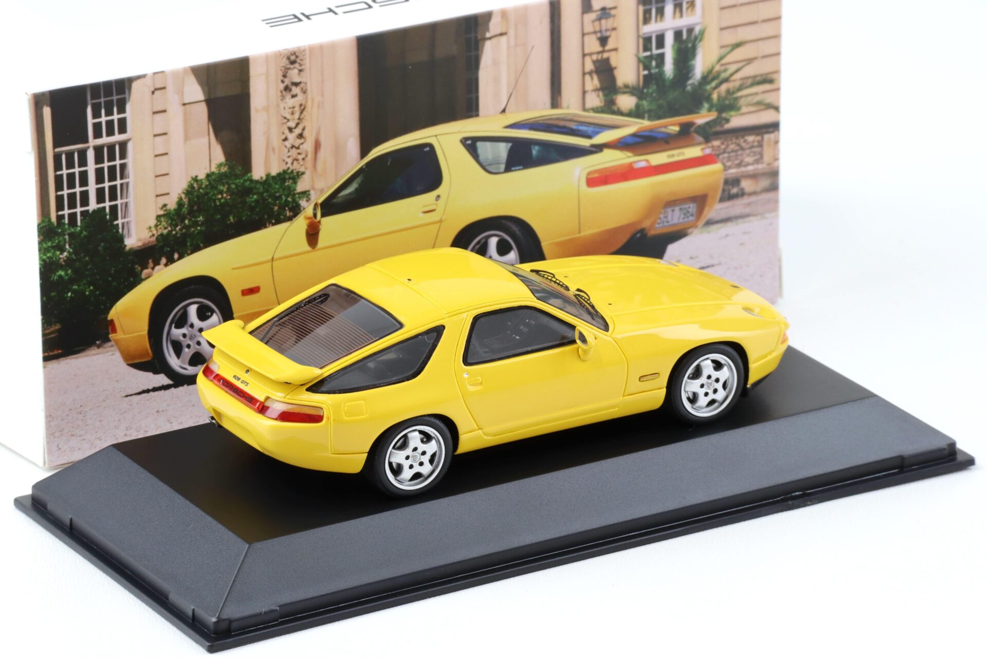 1:43 Spark Porsche 928 GTS Speed yellow 1991 MAP Porsche Museum