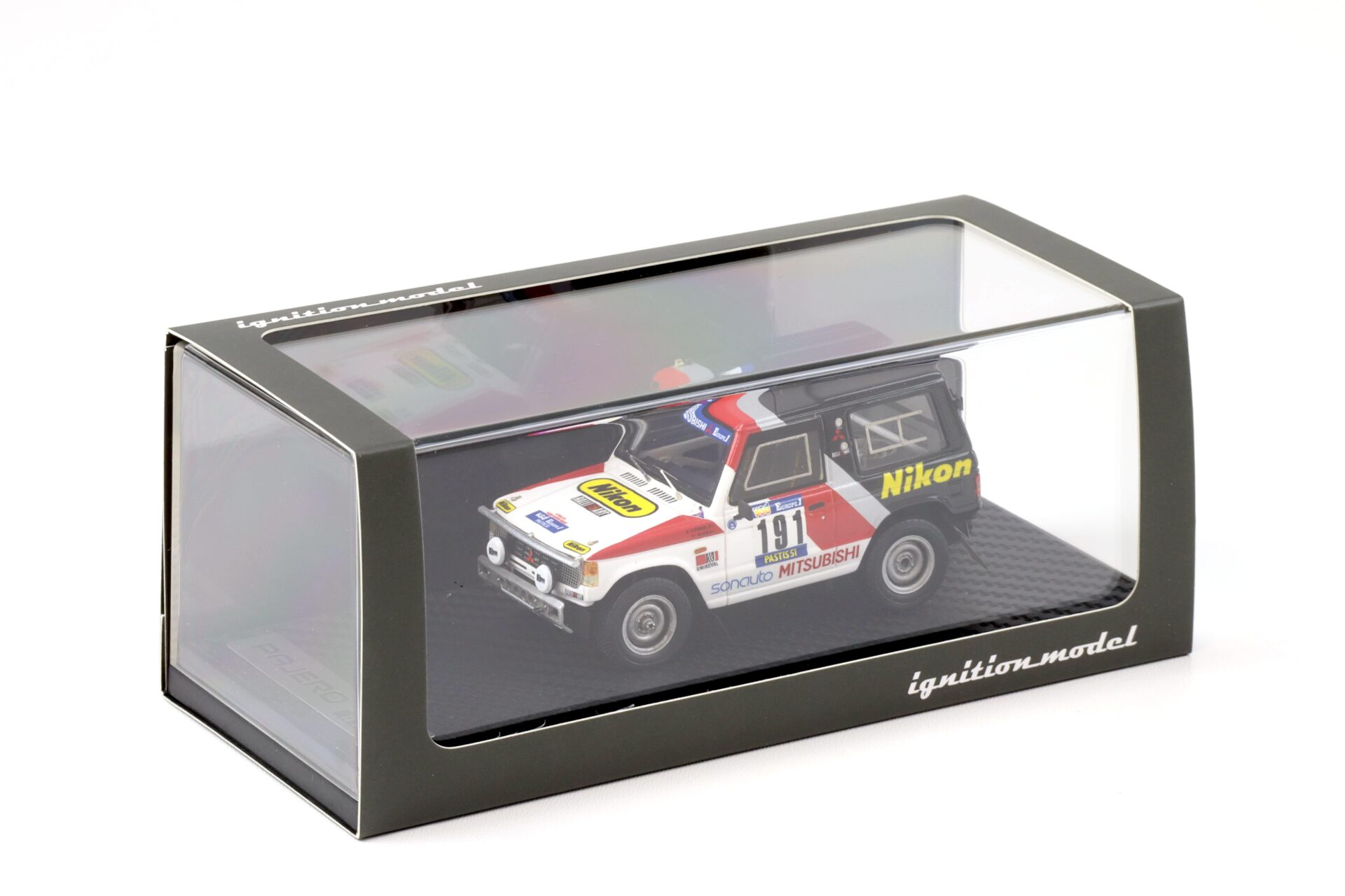 1:43 Ignition Model IG0058 Mitsubishi Pajero #191 Paris-Dakar 1984