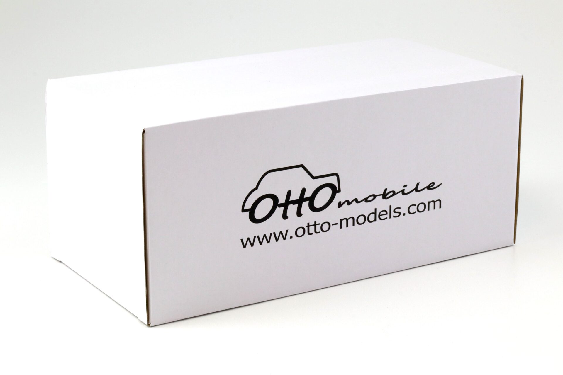 1:18 OTTO mobile OT1093 Honda Civic Type R Racing Boost 2022 blue pearl