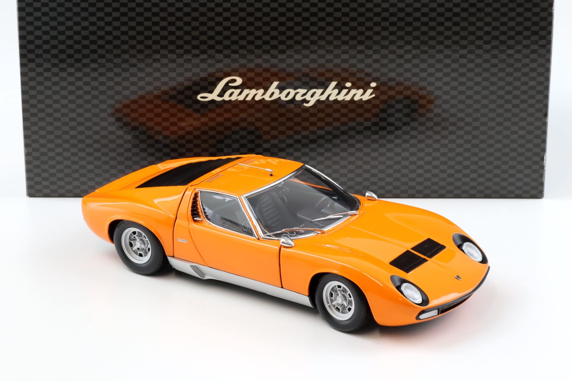 1:18 Kyosho Lamborghini Miura P400 SV Coupe orange 08313P