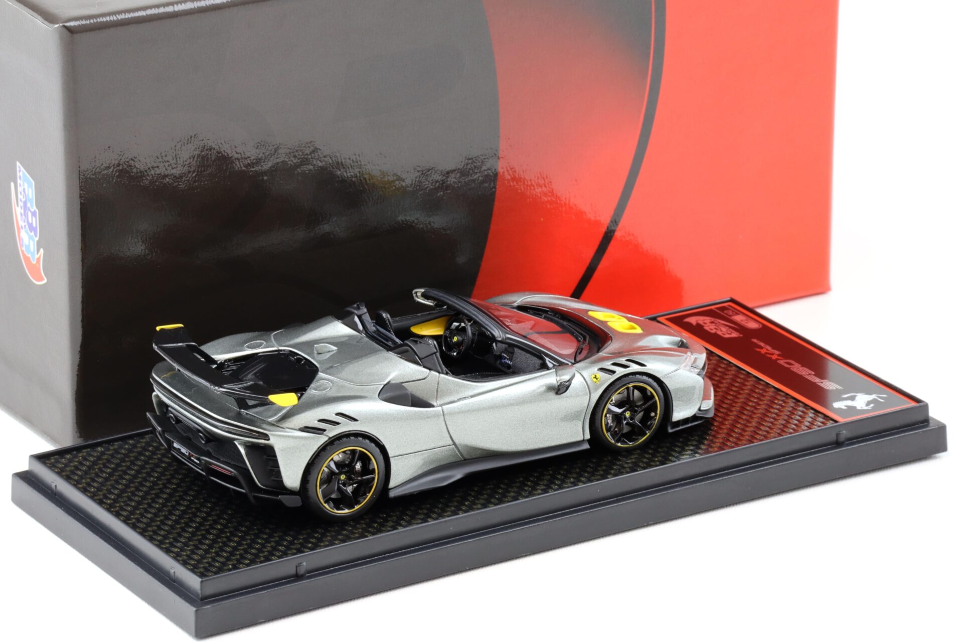 1:43 BBR Ferrari SF90 XX Spider Grigio Competizione grey - Limited 50 pcs.