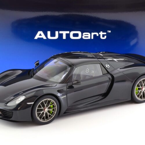 1:12 AUTOart Porsche 918 Spyder 2013 basalt black metallic 12121