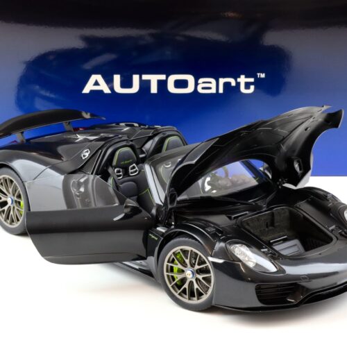 1:12 AUTOart Porsche 918 Spyder 2013 basalt black metallic 12121