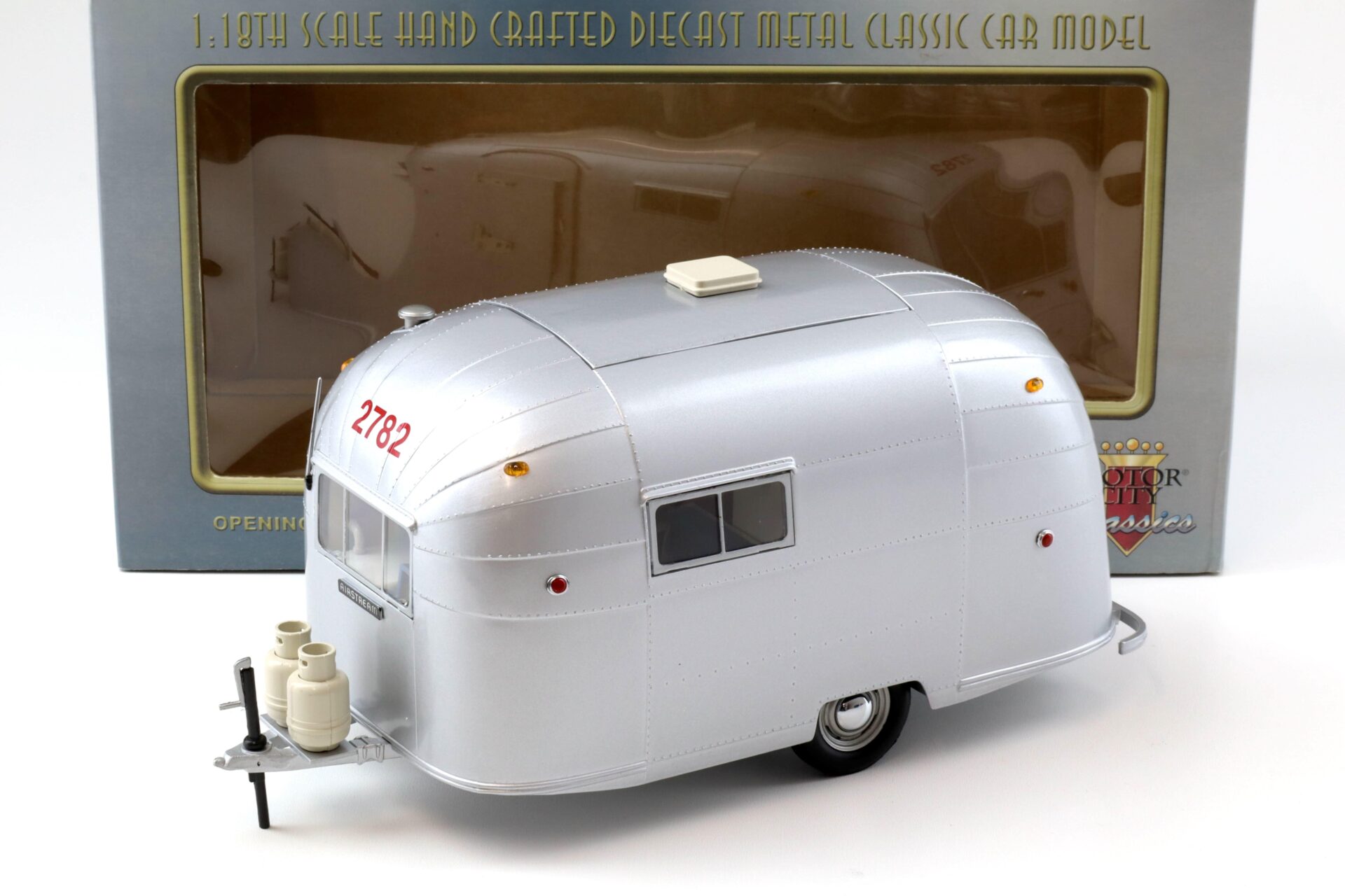 1:18 Motor City Classics AIRSTREAM Trailer Camper Wohnwagen silver 92005