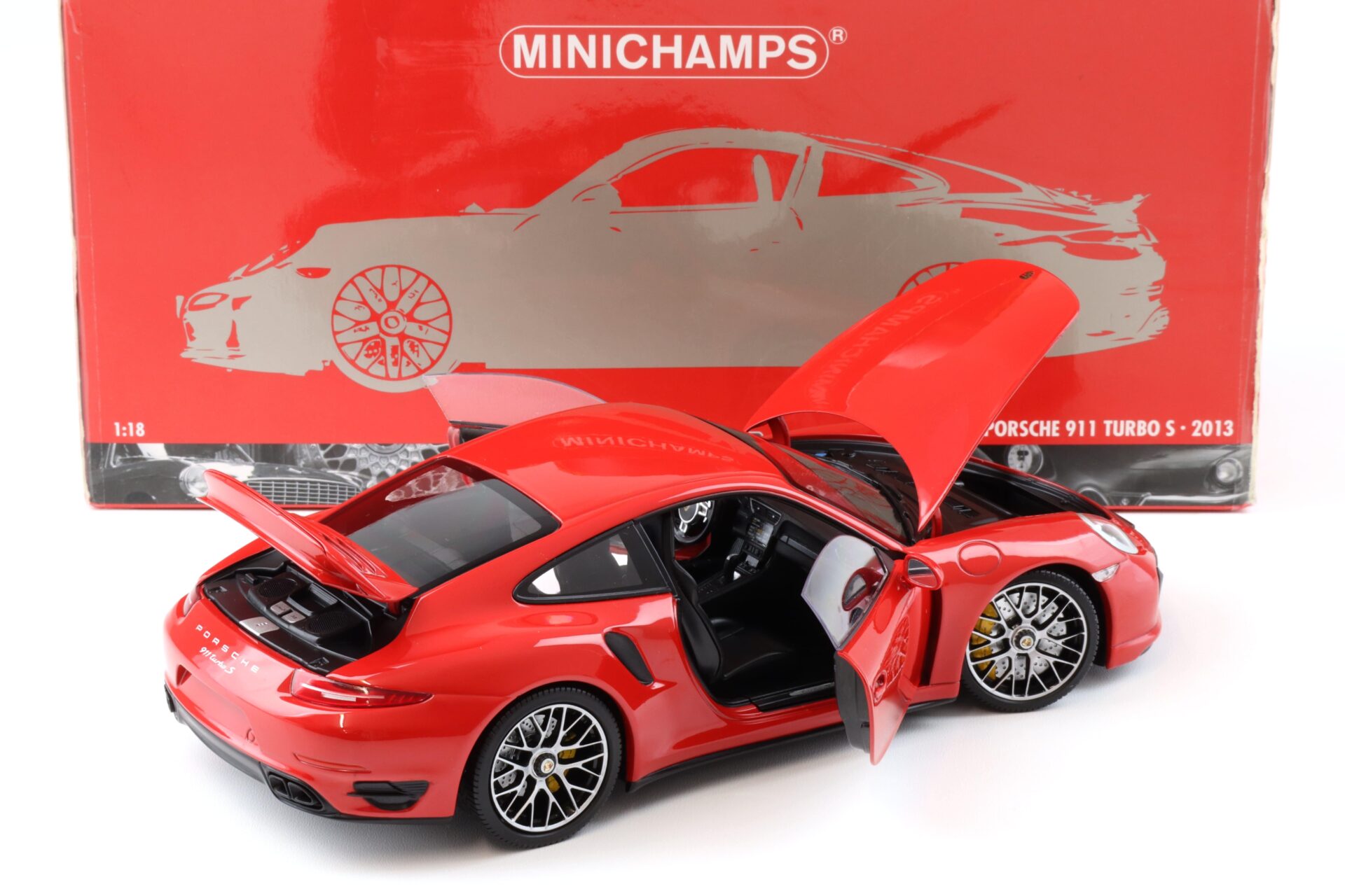 1:18 Minichamps Porsche 911 991 Turbo S Coupe 2013 red