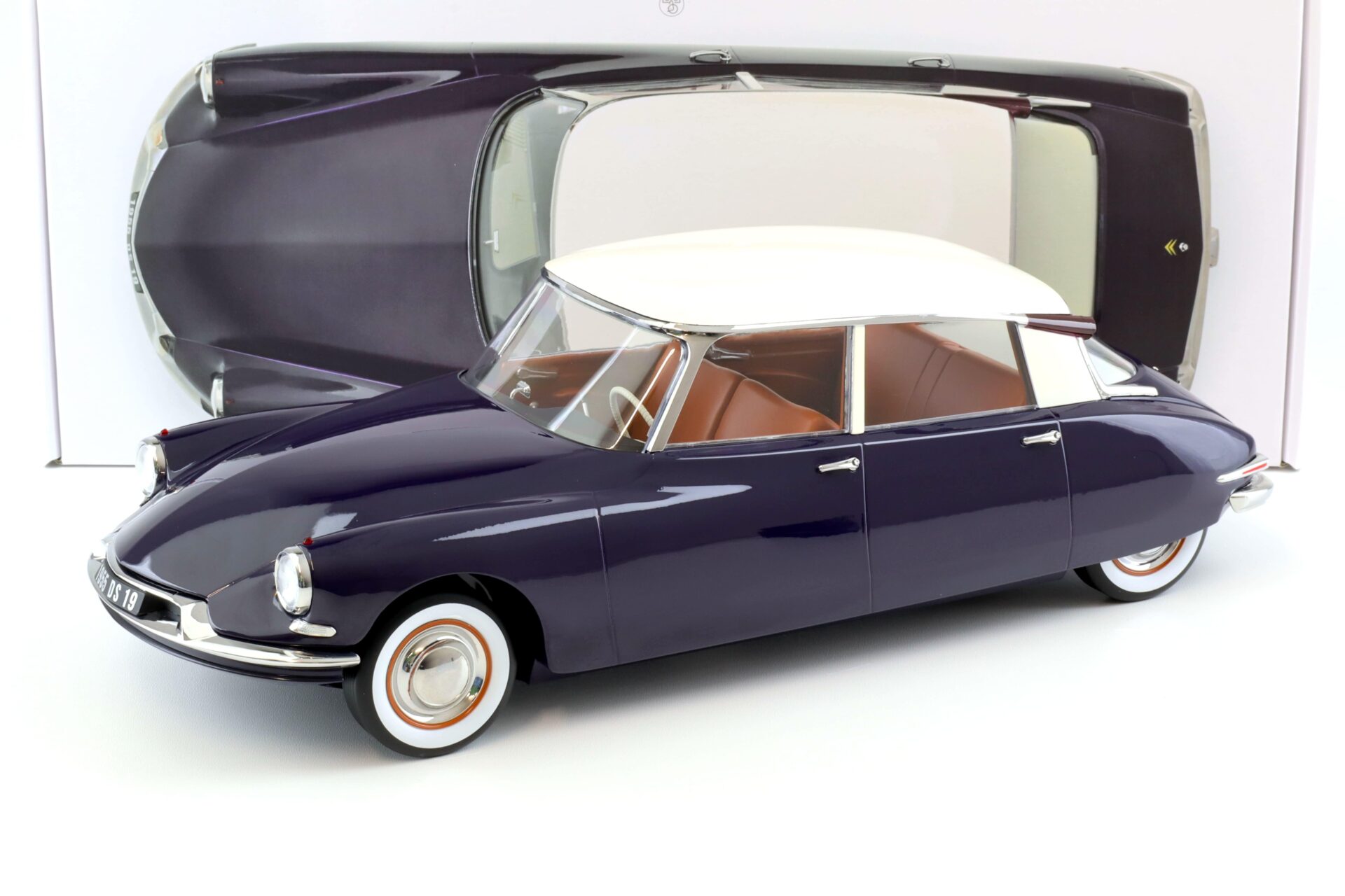 1:12 Norev Citroen DS 19 purple & Champagne 1955