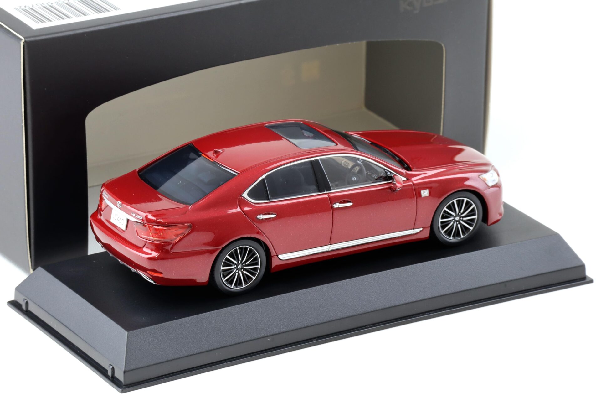 1:43 Kyosho Lexus LS460 F Sport Limousine Red metallic CS. 03659RM
