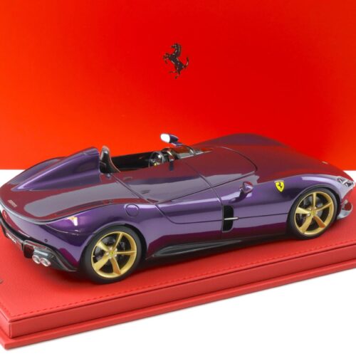 1:18 BBR Ferrari Monza SP1 Hong Kong Violet with red base - Limited 28 pcs.