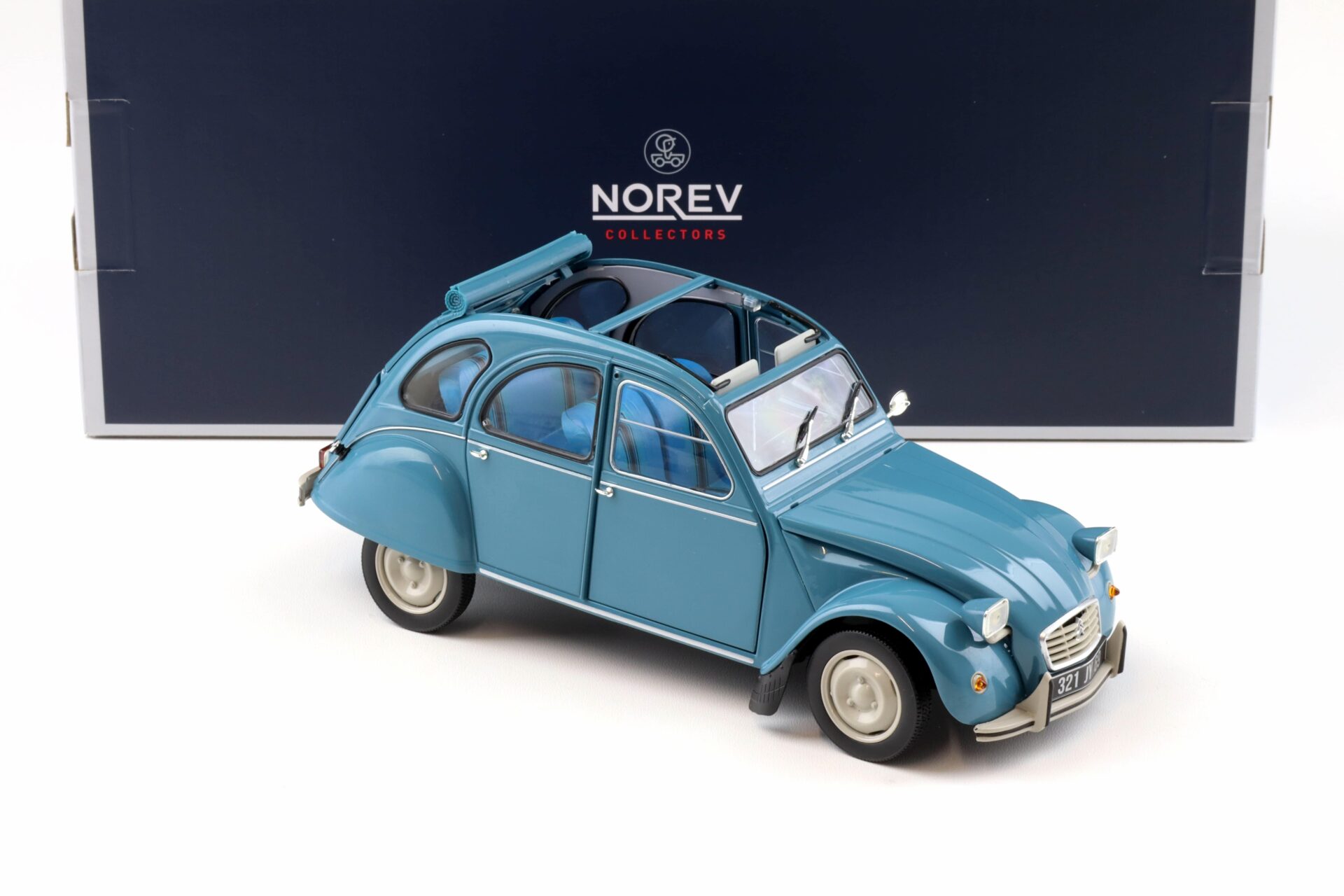 1:18 Norev Citroen 2CV 6 Club 1982 Lagune blue 181492