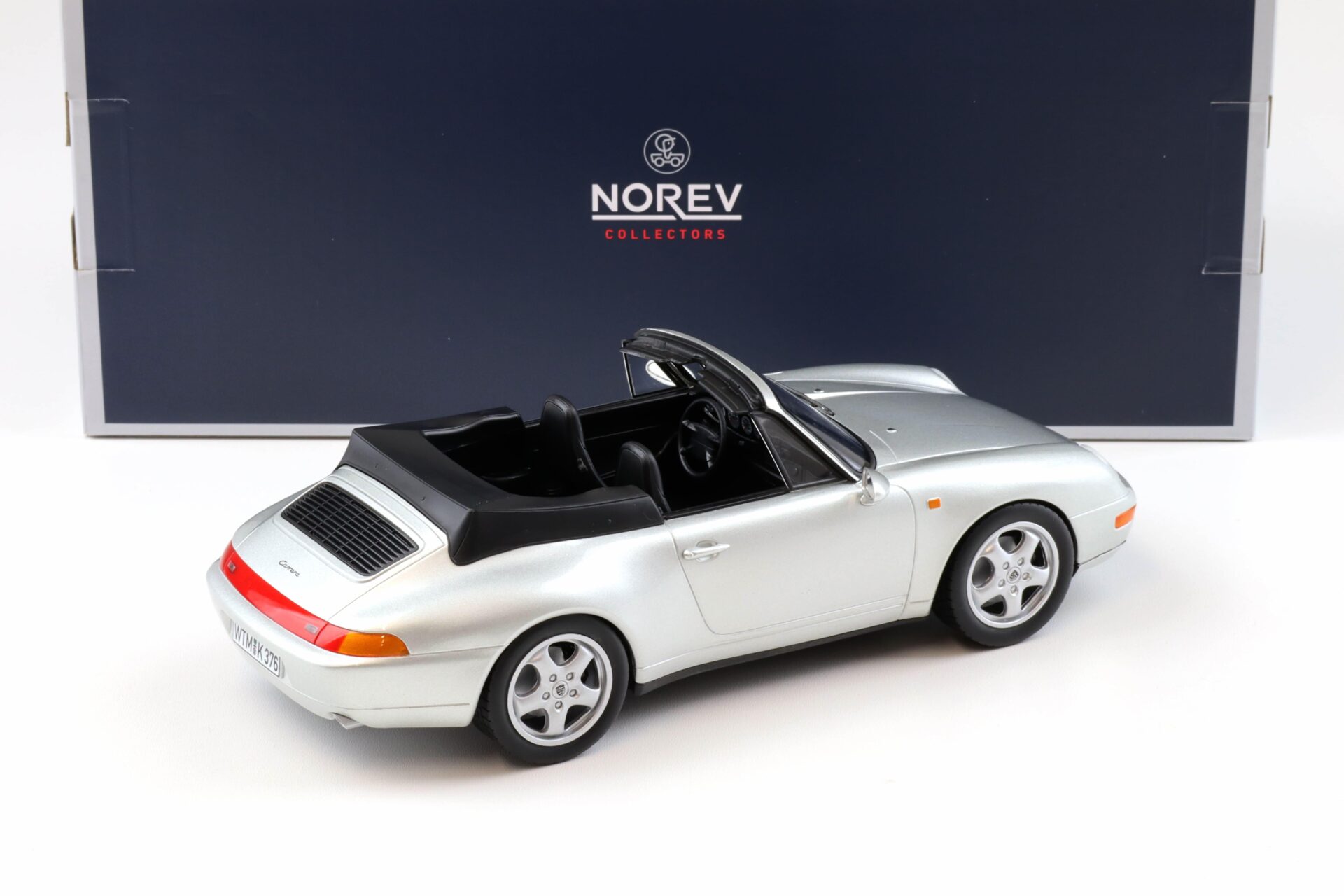 1:18 Norev Porsche 911 993 Carrera Cabriolet 1993 silver 187592