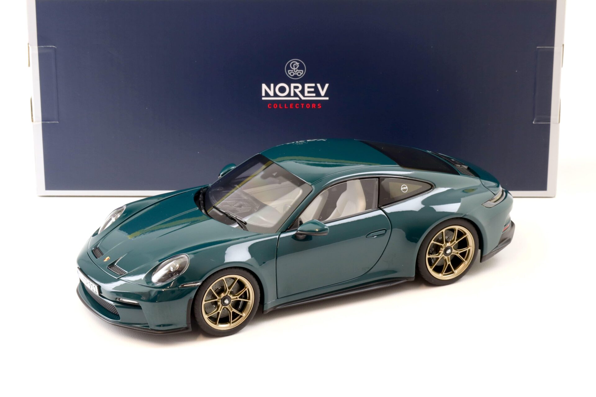 1:18 Norev Porsche 911 (992) GT3 Touring 2021 PTS Fjord green - Limited 504 pcs.