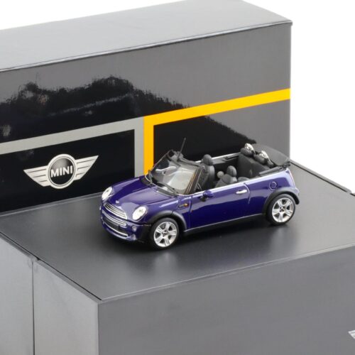 1:43 Minichamps Mini Cooper R52 Convertible black-eye-purple-met. DEALER VERSION