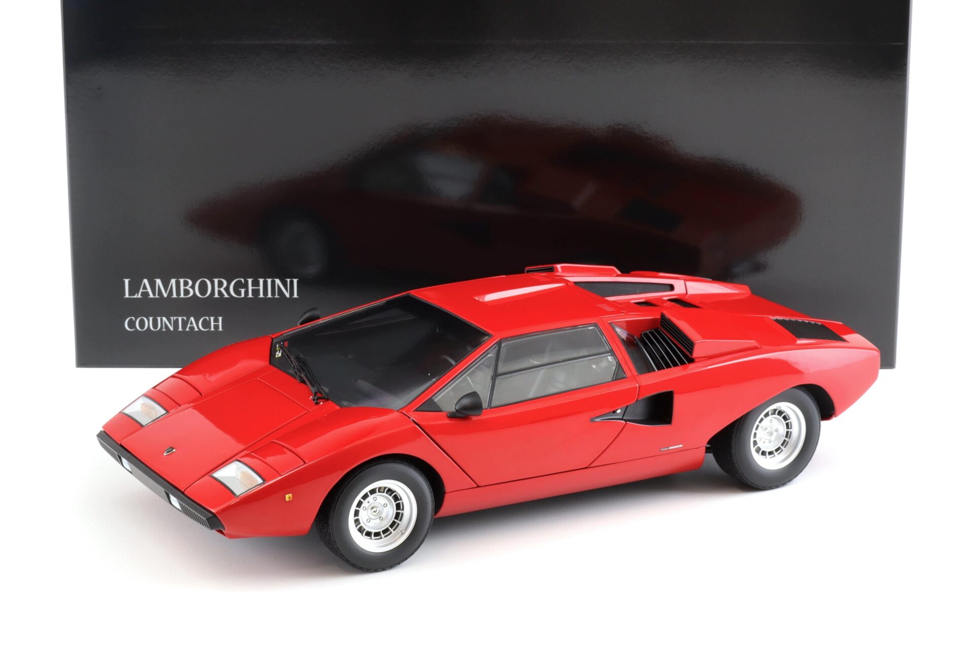 1:12 Kyosho Lamborghini Countach LP400 Coupe 1974 red KS08611R