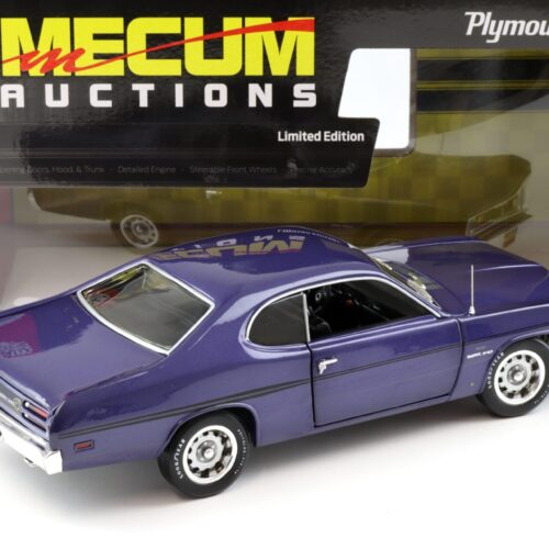 1:18 Auto World 1970 Plymouth Duster 340 Mecum Auction FC7 Inviolet