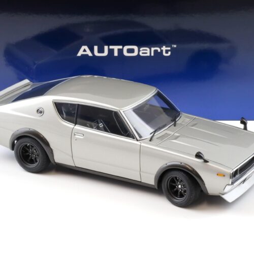 1:18 AUTOart Nissan Skyline 2000 GT-R (KPGC110) Tuned Version silver 77466