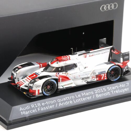 1:43 Spark Audi E18 e-tron quattro #7 Le Mans 2015 Fässler/ Lotterer DEALER VERSION