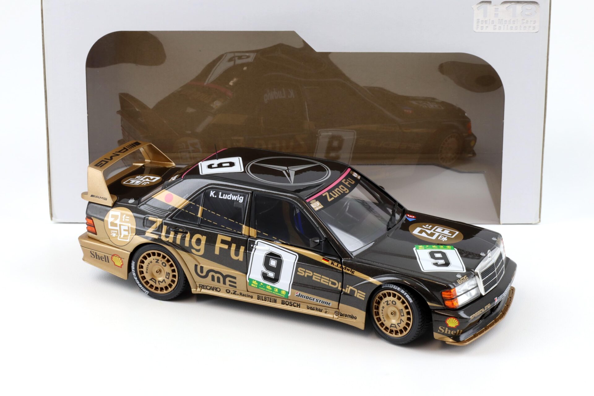 1:18 Solido Mercedes 190E 2.5-16 EVO 2 GP Macau 1991 K.Ludwig #9 Zung Fu
