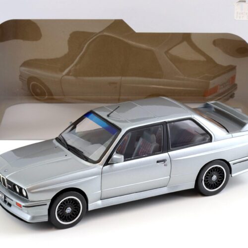 1:18 Solido BMW M3 E30 Cecotto silver/ grey metallic 1990