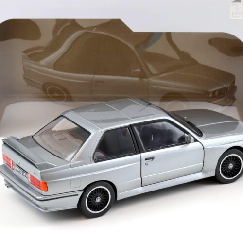 1:18 Solido BMW M3 E30 Cecotto silver/ grey metallic 1990