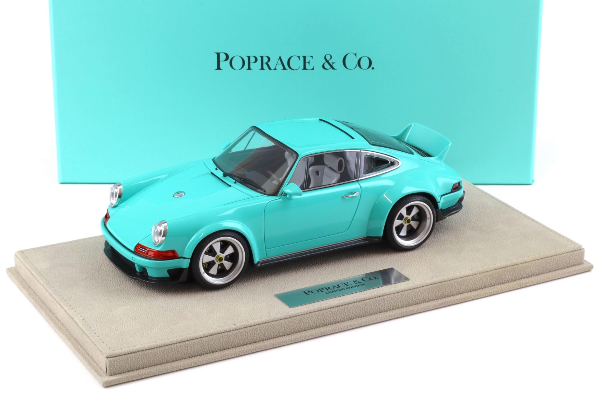 1:18 POP RACE Porsche 911 Singer DLS blue