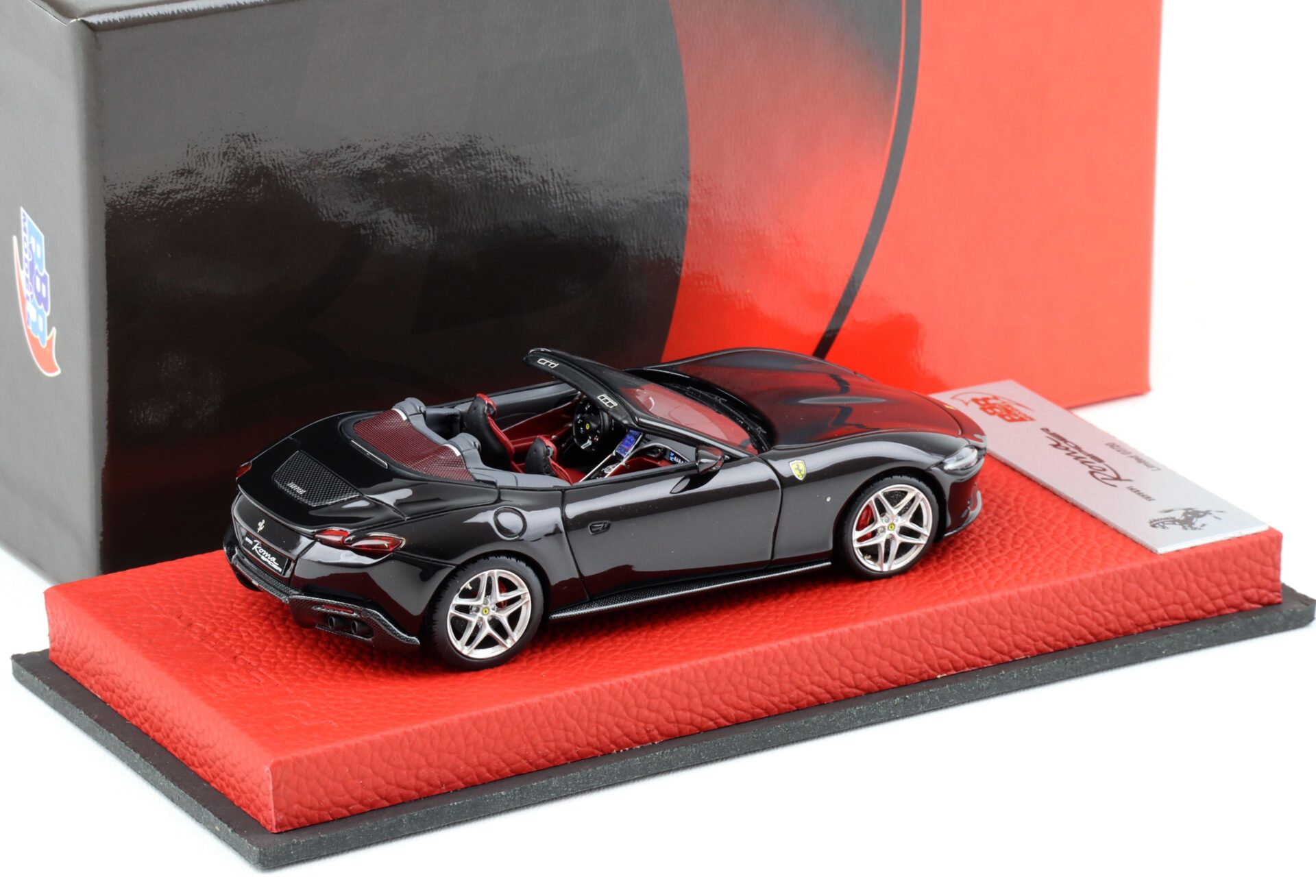 1:43 BBR PREMIUM Ferrari Roma Spider Nero Purosangue leather base - Limited 20 pcs.