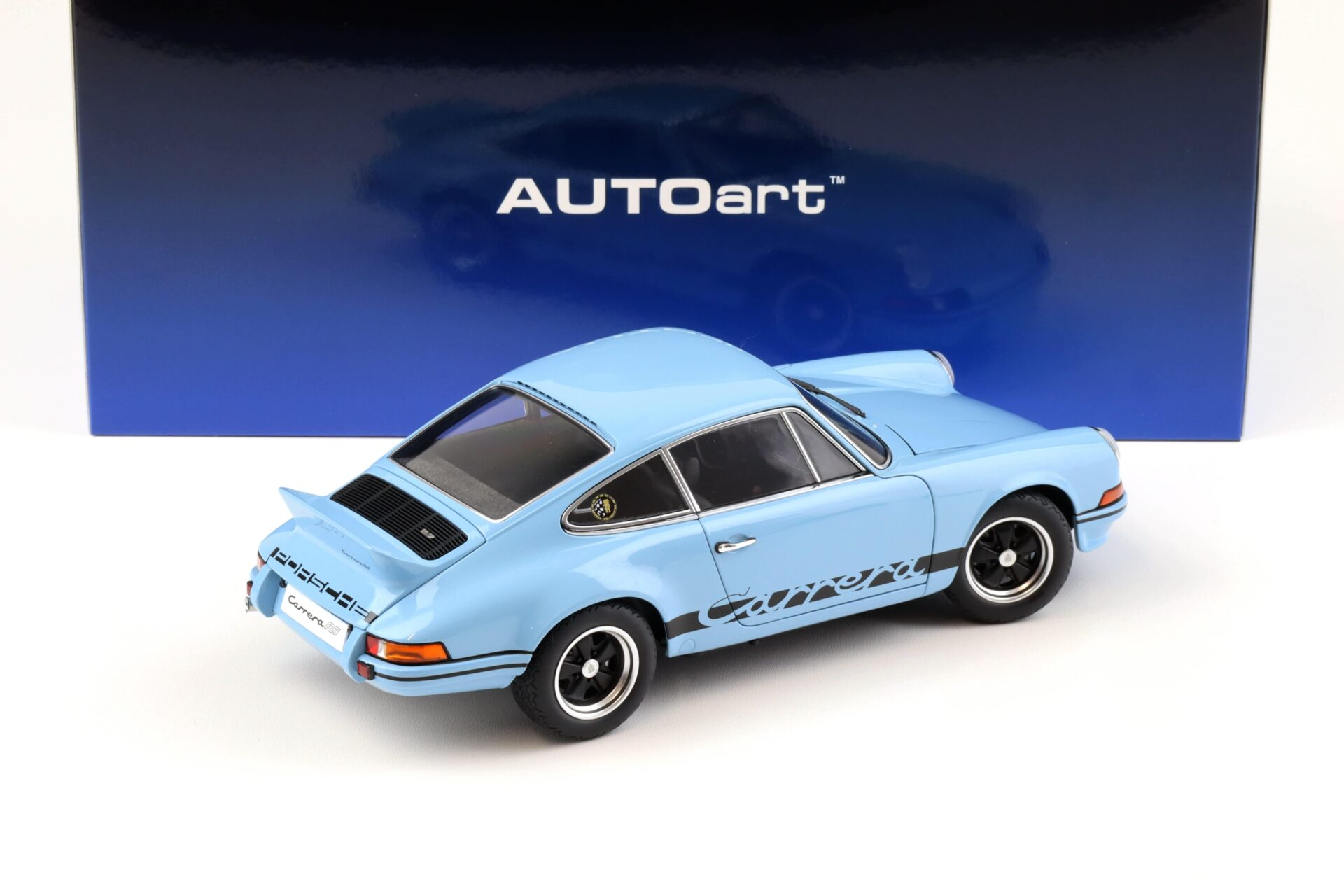 1:18 AUTOart Porsche 911 Carrera RS 2.7 Gulf blue/ black stripes 78032