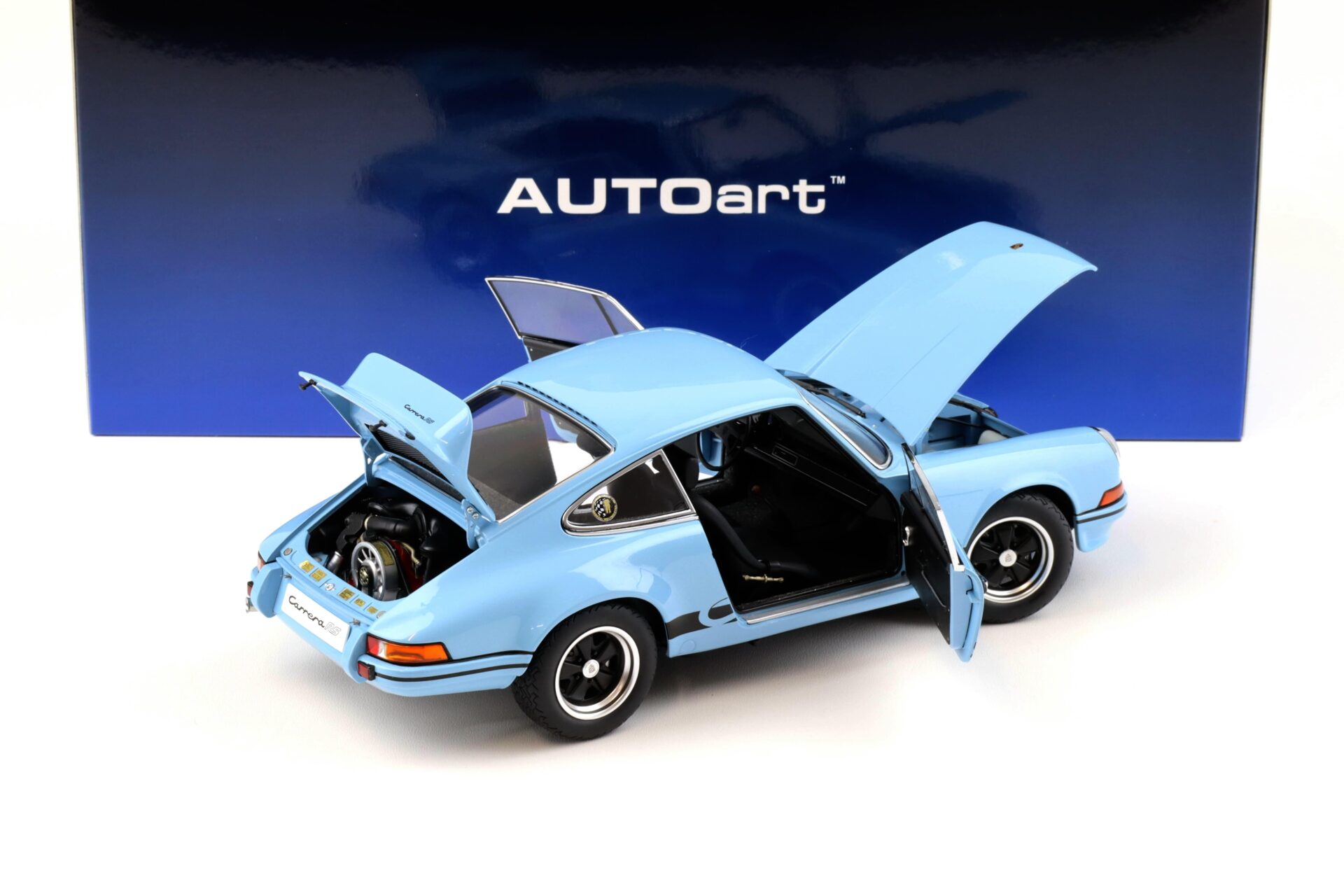 1:18 AUTOart Porsche 911 Carrera RS 2.7 Gulf blue/ black stripes 78032