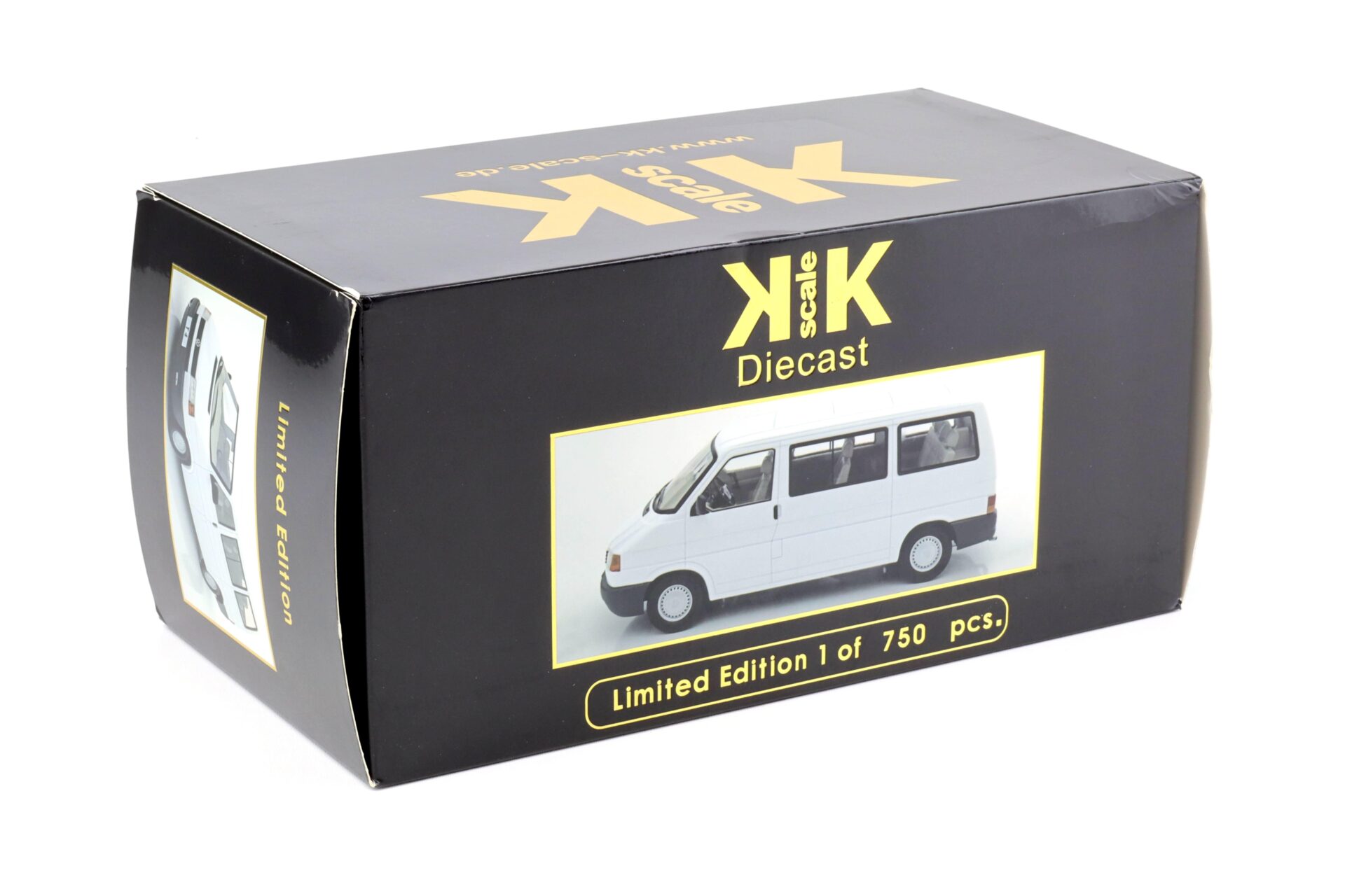 1:18 KK-Scale VW T4 Caravelle Bus 1992 white