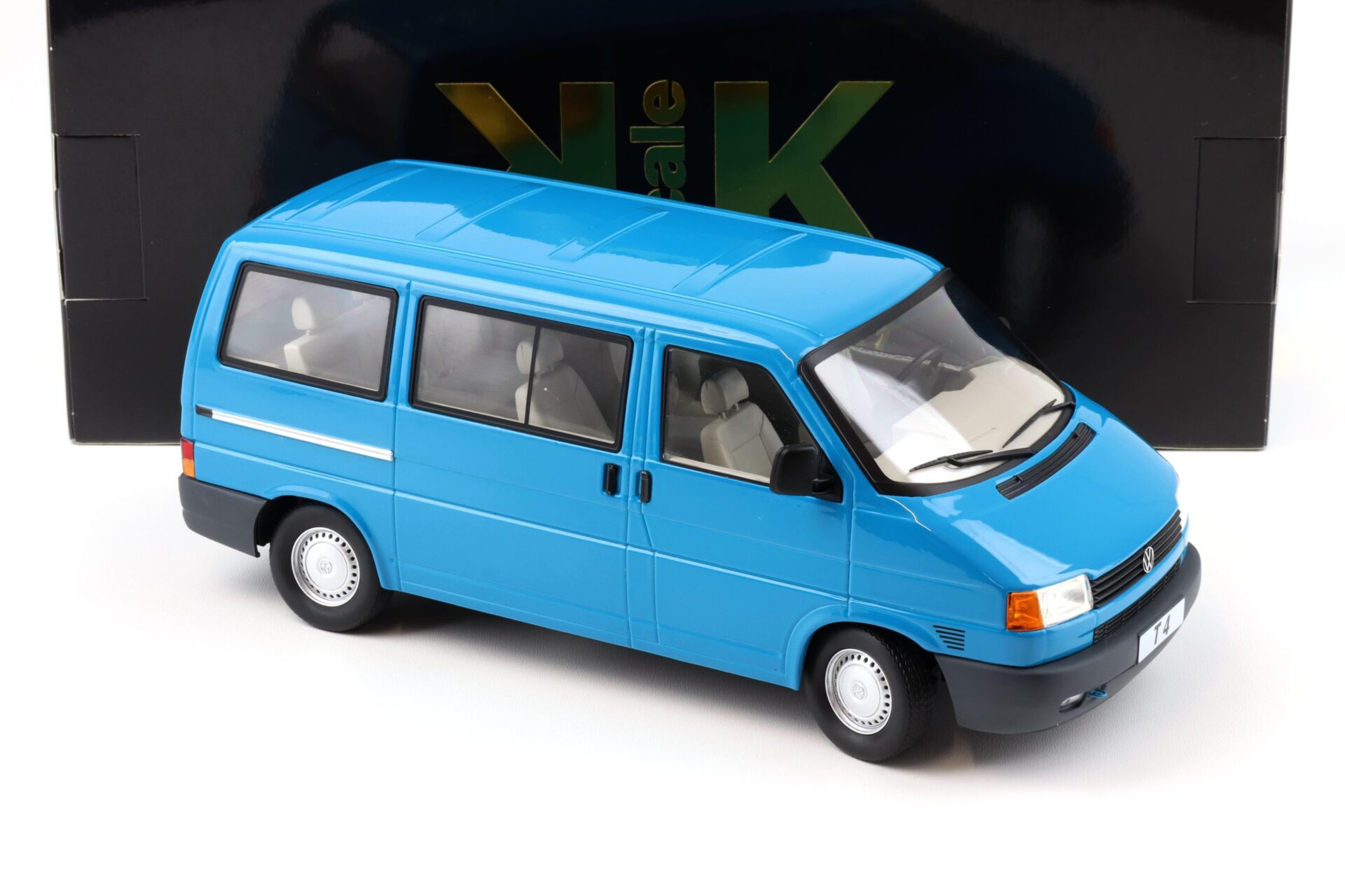 1:18 KK-Scale VW T4 Caravelle Bus 1992 blue