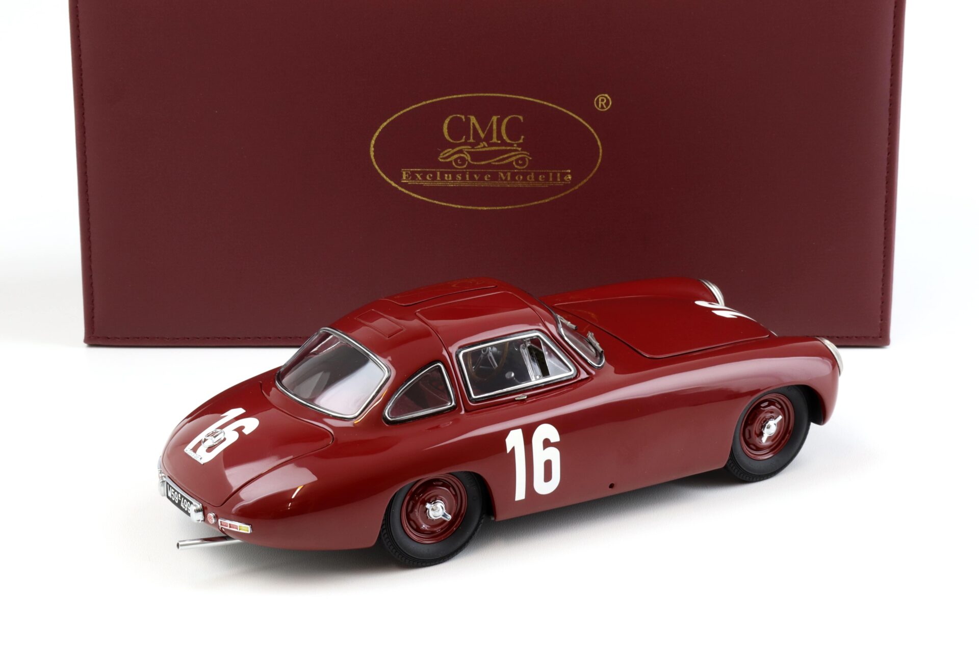 1:18 CMC Mercedes 300SL (W194) #16 Großer Preis von Bern 1952 Caracciola M-160