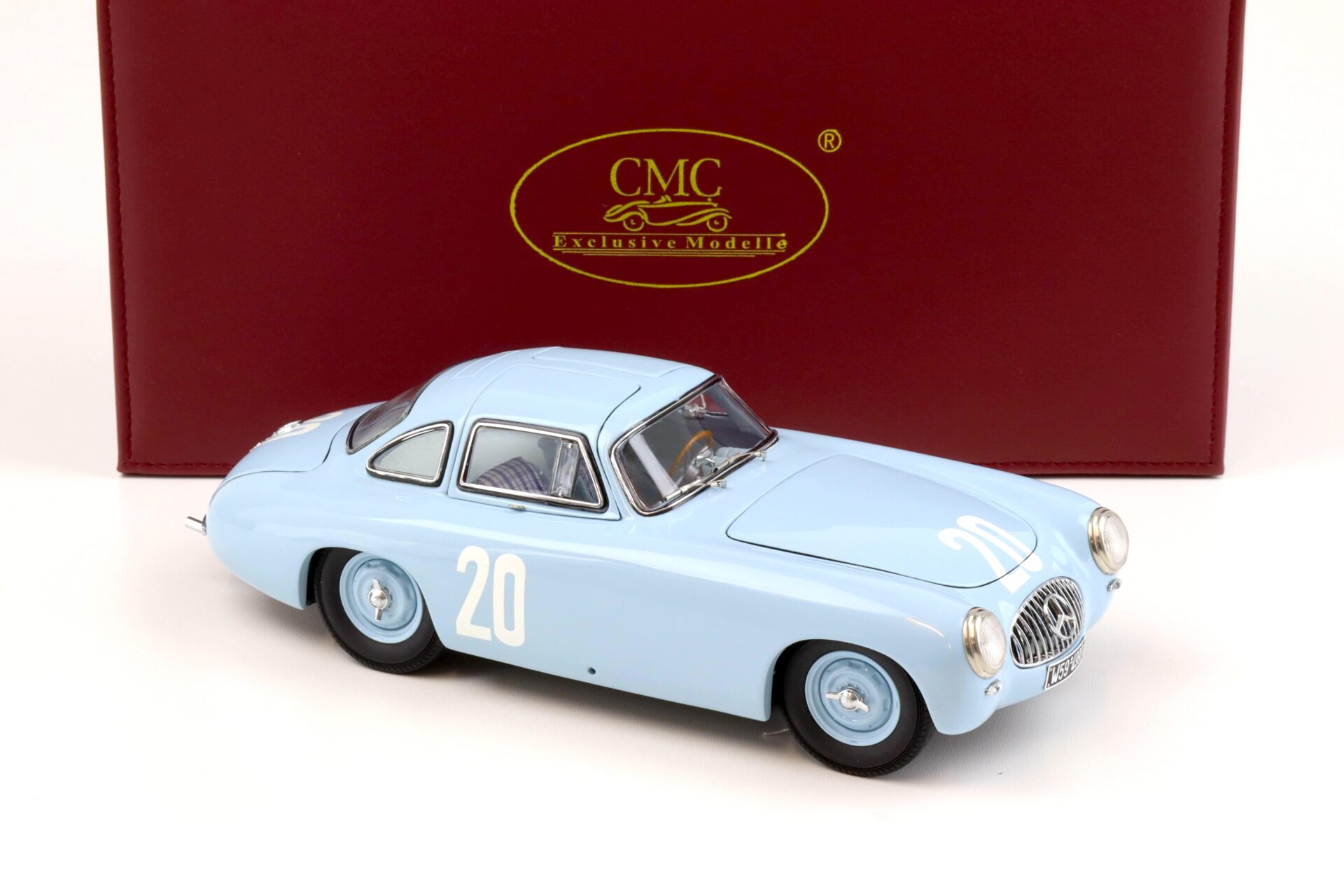 1:18 CMC Mercedes 300SL (W194) #20 Großer Preis von Bern 1952 Hermann Lang M-159