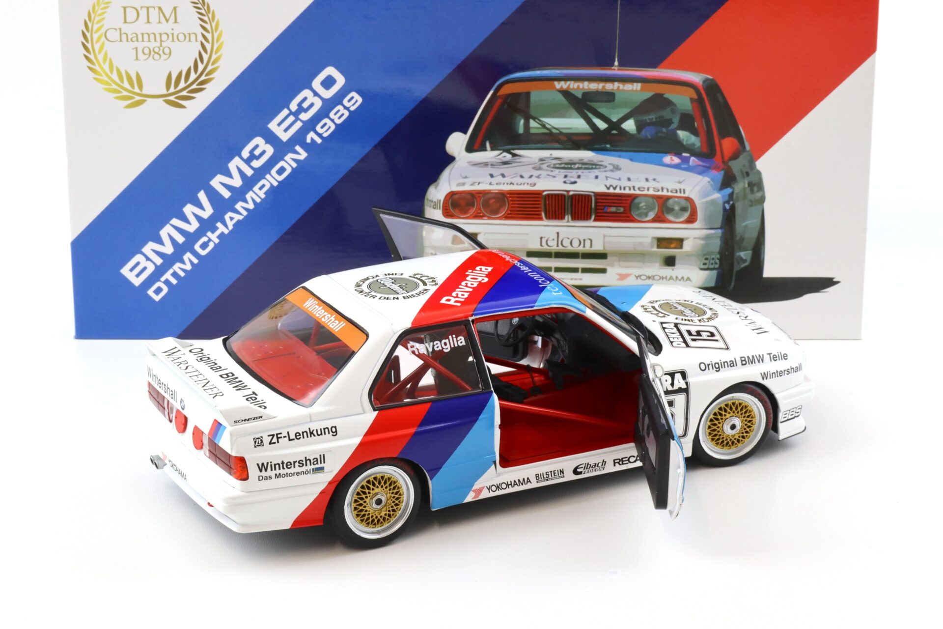1:18 WERK83 BMW M3 E30 #15 DTM Champion 1989 Ravaglia Warsteiner Collectors box