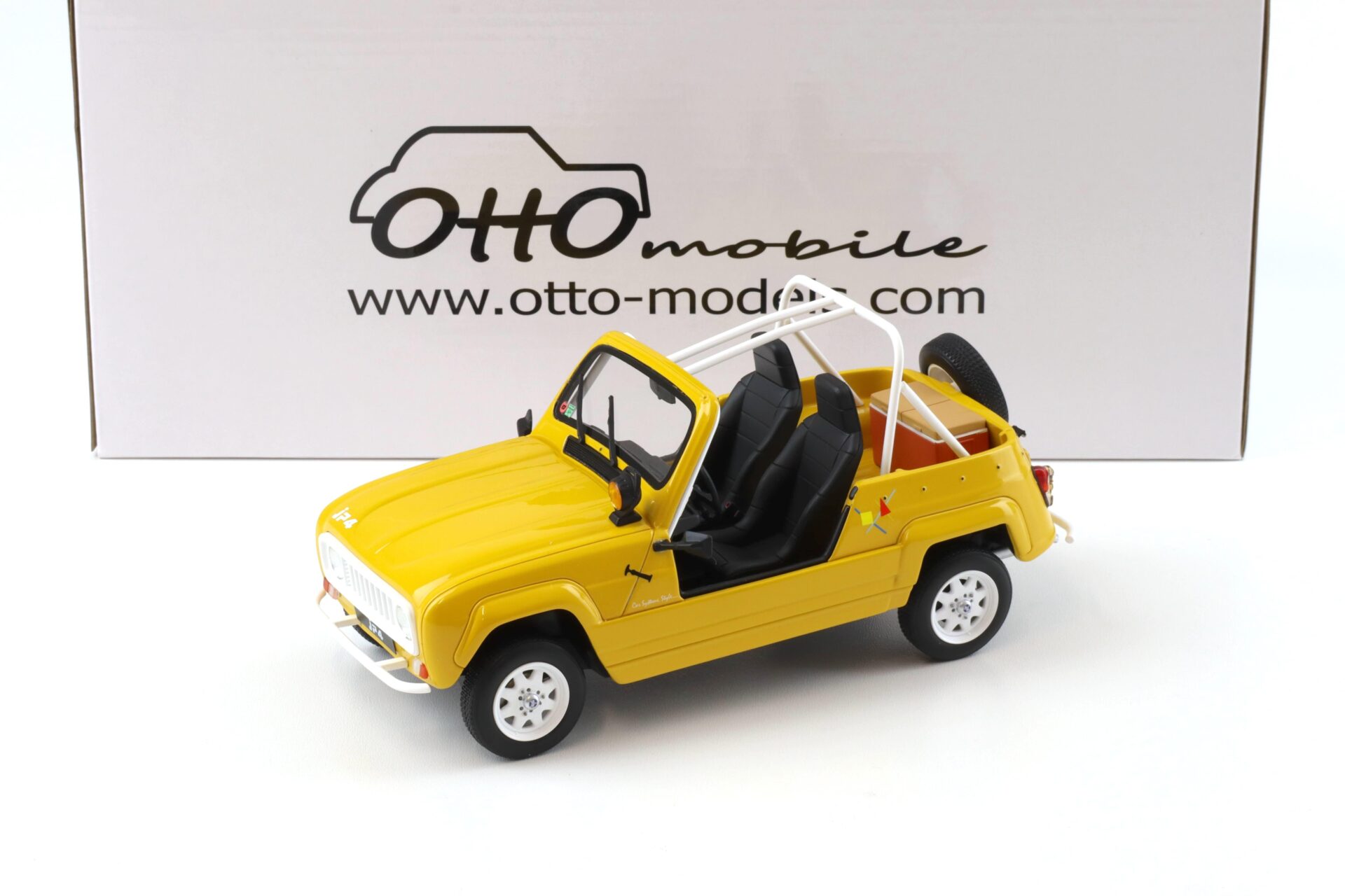 1:18 OTTO mobile OT1079 Renault 4L JP4 yellow 1987