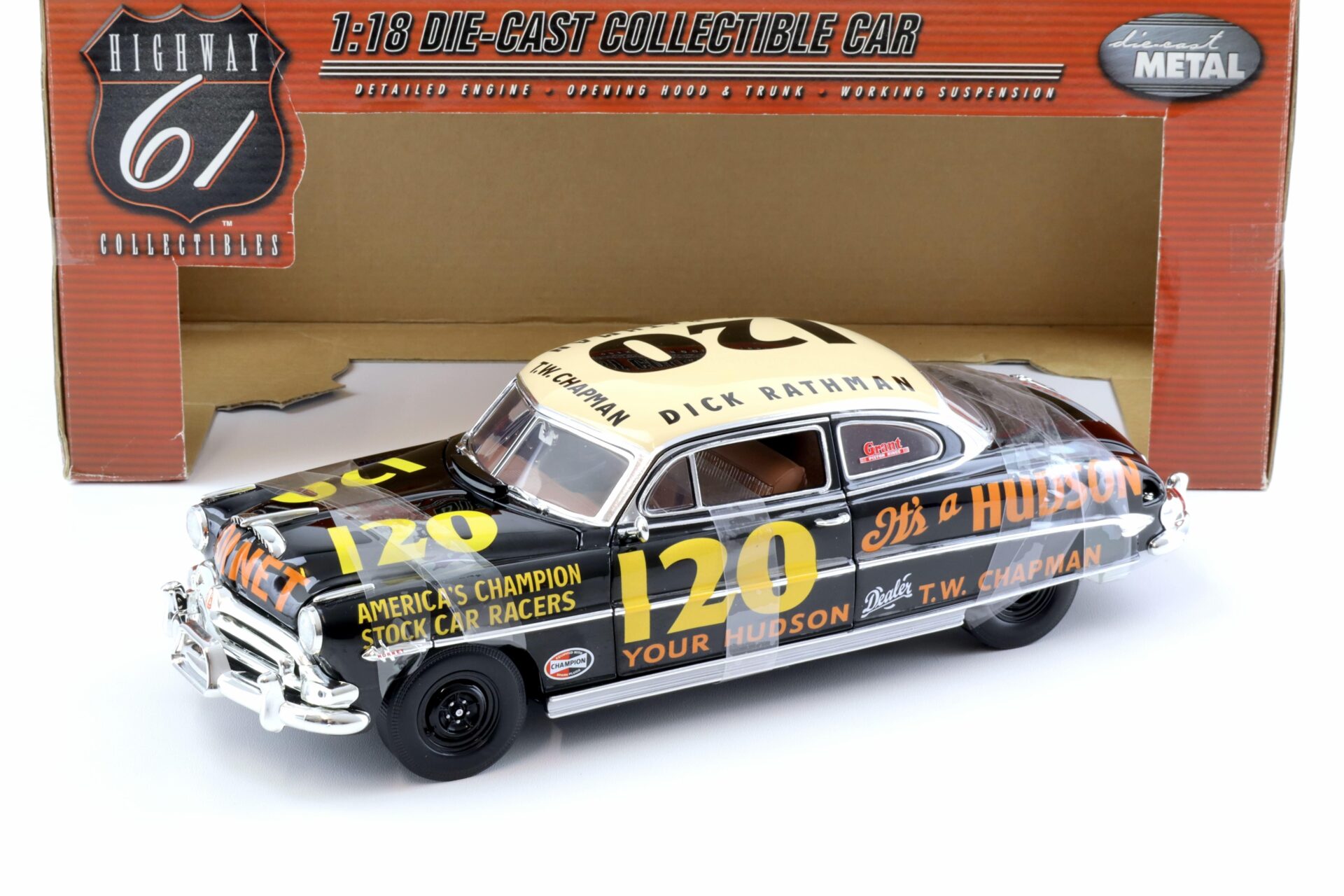 1:18 Highway61 Hudson Hornet Race Car Origins of Speed #120 black/ white