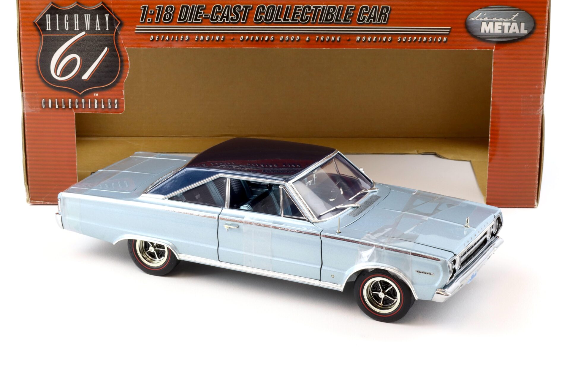 1:18 Highway61 Plymouth Belvedere II blue metallic/ dark blue 1967