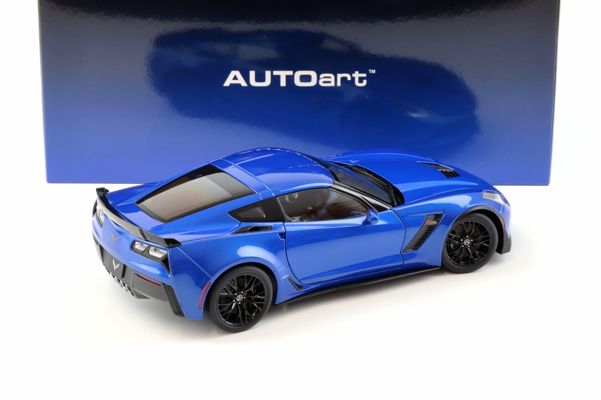 1:18 AUTOart Chevrolet Corvette C7 Z06 Coupe Lagune blue tintcoat 71265