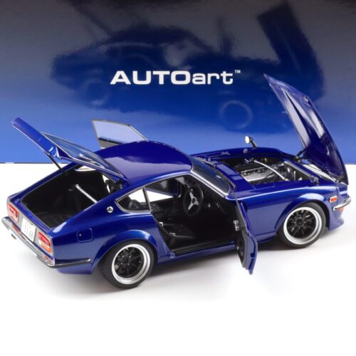 1:18 AUTOart Nissan Fairlady Z (S30) Wangan Midnight Akuma no Z Comic 1 Version 77453