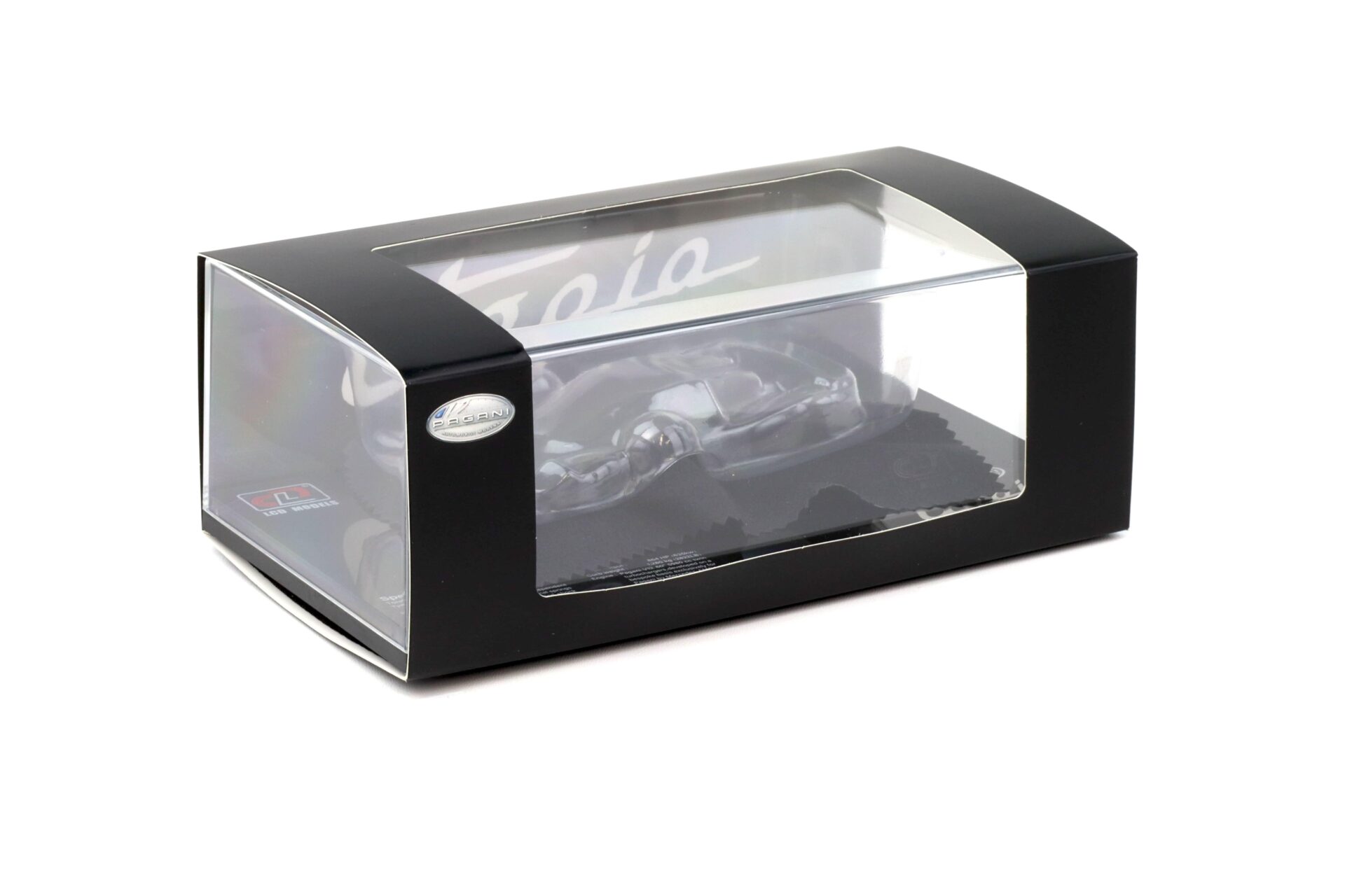 1:43 LCD Models Pagani Utopia Coupe white/ light gold LCD43012-WH